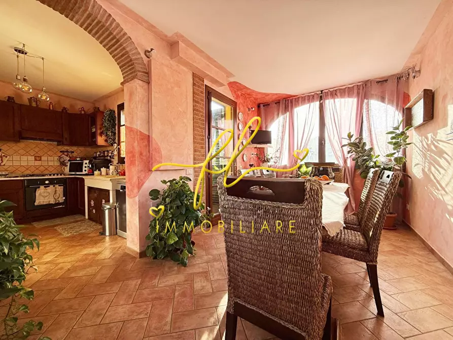 Immagine 11 di Villetta a schiera in vendita  a Cecina