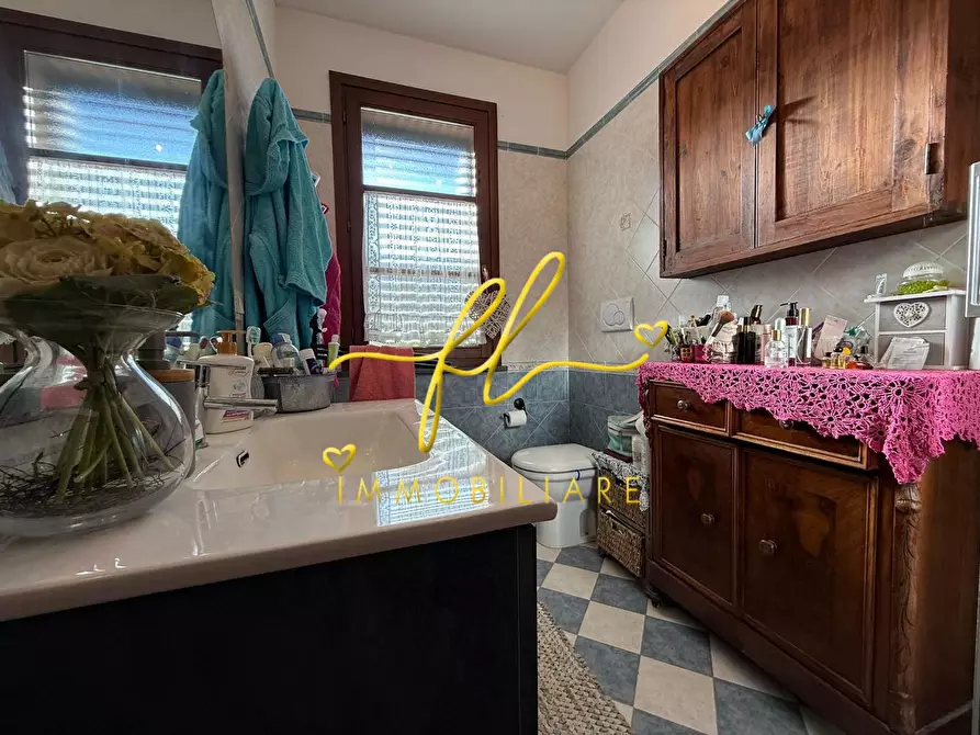 Immagine 26 di Villetta a schiera in vendita  a Cecina