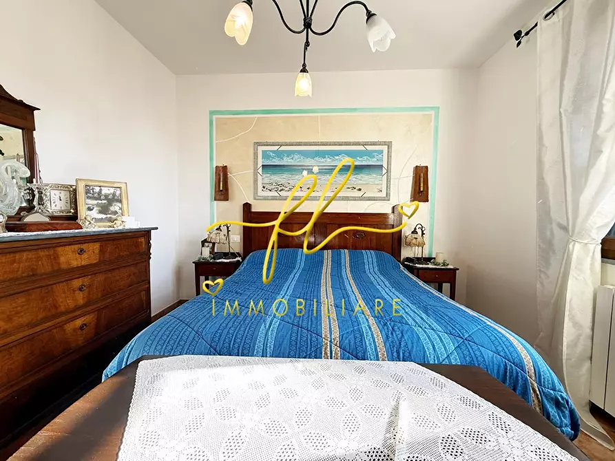 Immagine 22 di Villetta a schiera in vendita  a Cecina