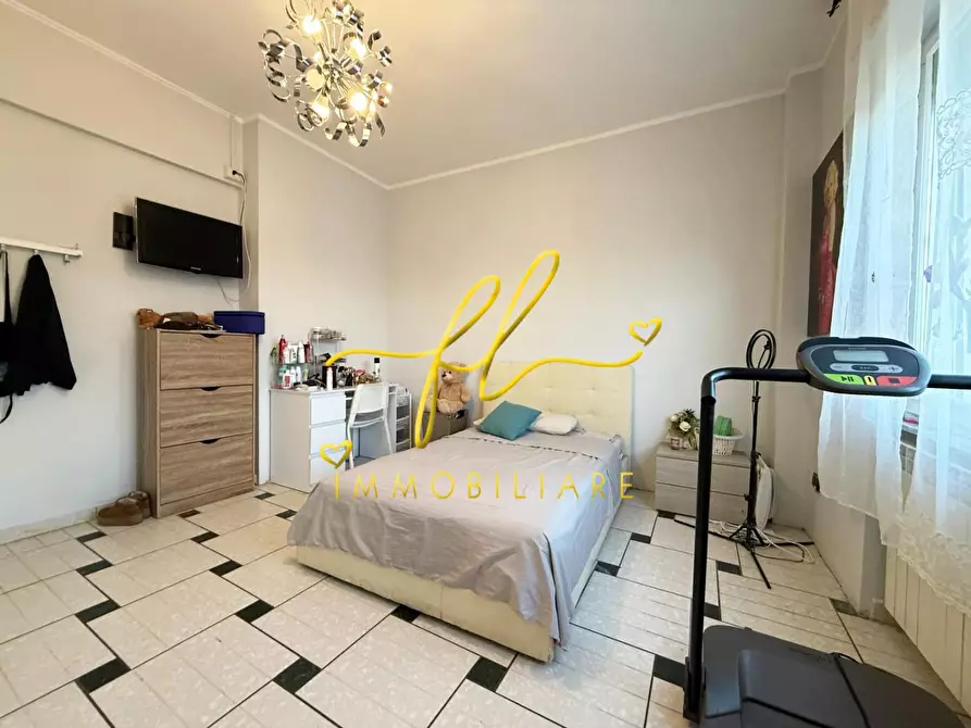 Immagine 13 di Appartamento in vendita  a Cecina