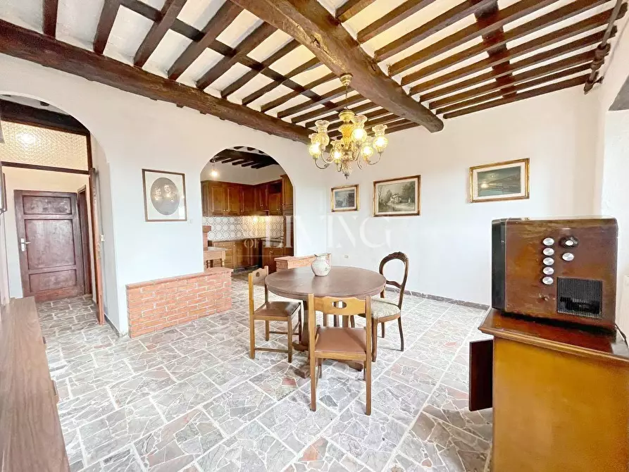 Immagine 22 di Casa semindipendente in vendita  a Camaiore