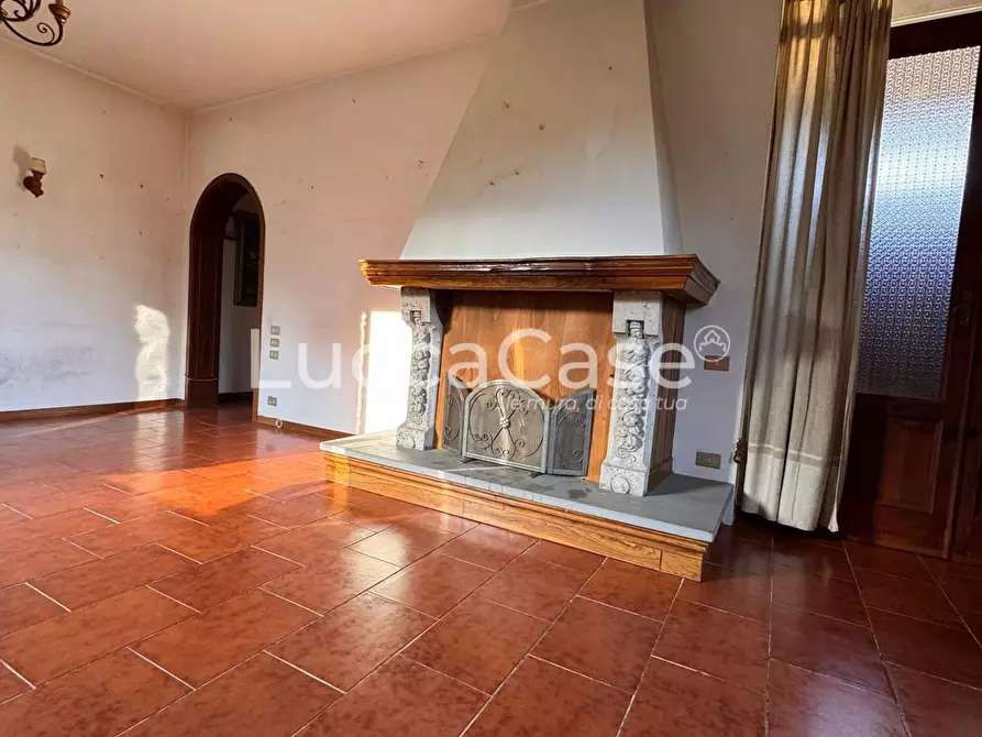 Immagine 11 di Casa semindipendente in vendita  a Borgo A Mozzano