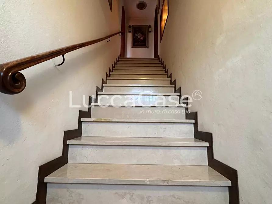 Immagine 5 di Casa semindipendente in vendita  a Borgo A Mozzano