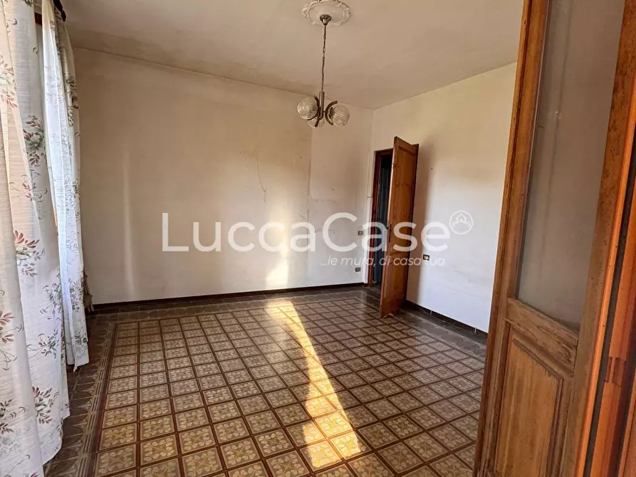 Immagine 18 di Casa semindipendente in vendita  a Borgo A Mozzano