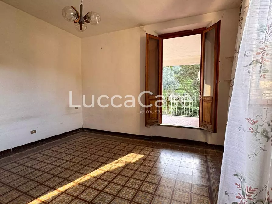 Immagine 19 di Casa semindipendente in vendita  a Borgo A Mozzano