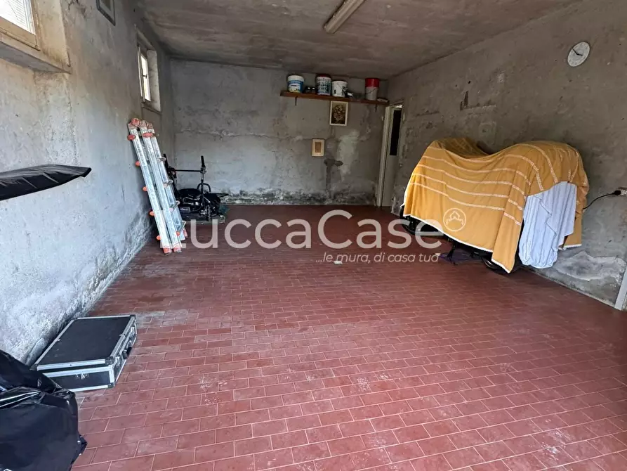 Immagine 2 di Casa semindipendente in vendita  a Borgo A Mozzano