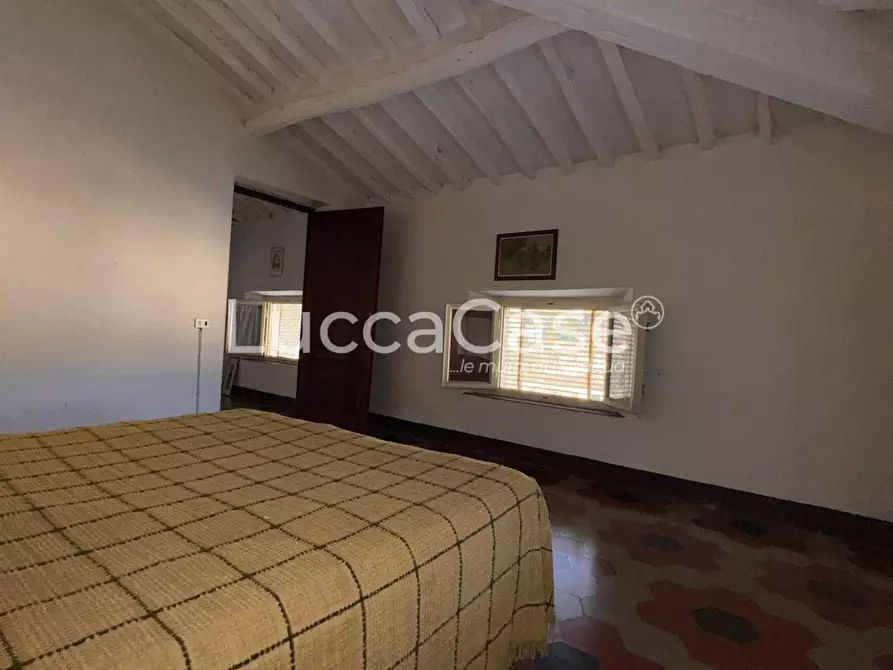 Immagine 36 di Casa semindipendente in vendita  a Borgo A Mozzano