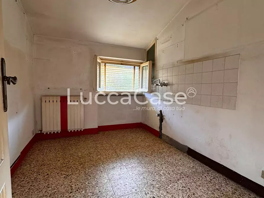 Immagine 24 di Casa semindipendente in vendita  a Borgo A Mozzano