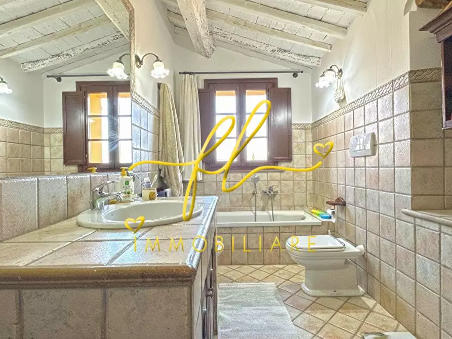 Immagine 29 di Casa colonica in vendita  a Rosignano Marittimo