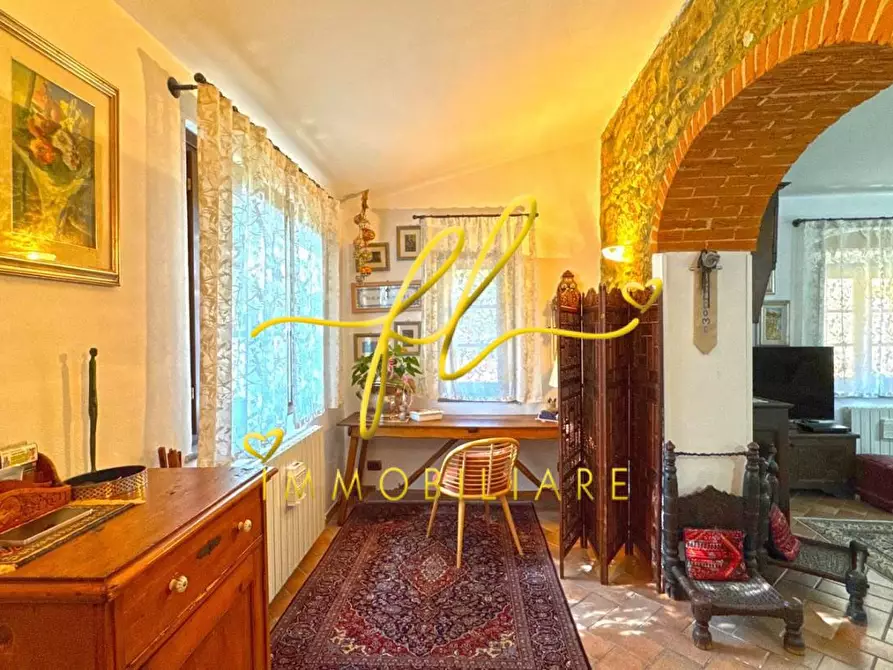 Immagine 7 di Casa colonica in vendita  a Rosignano Marittimo