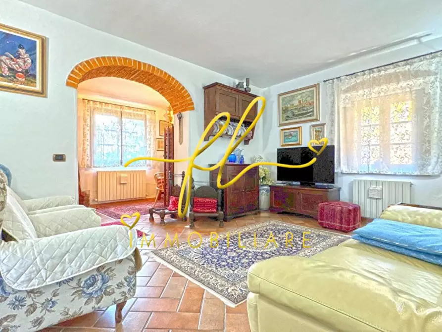 Immagine 6 di Casa colonica in vendita  a Rosignano Marittimo