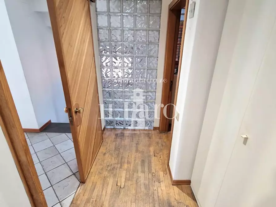 Immagine 27 di Villetta a schiera in vendita  a Campi Bisenzio