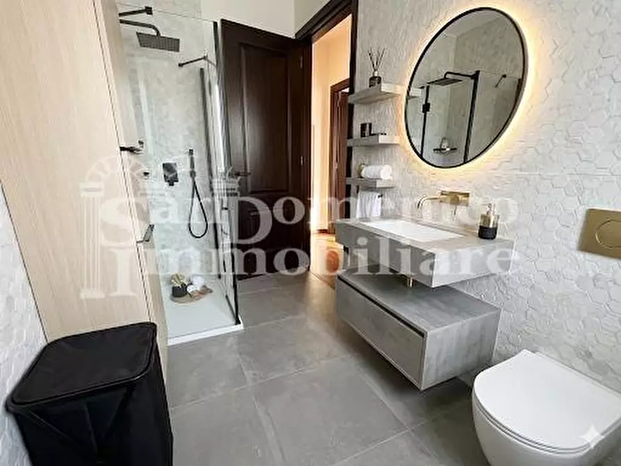 Immagine 11 di Appartamento in vendita  a Pisa