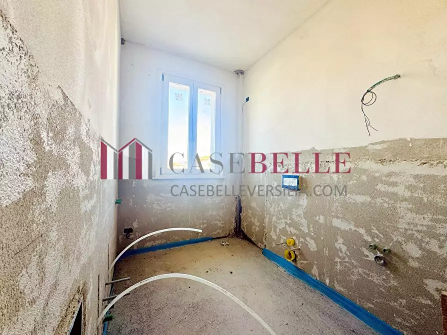 Immagine 20 di Casa bifamiliare in vendita  a Camaiore