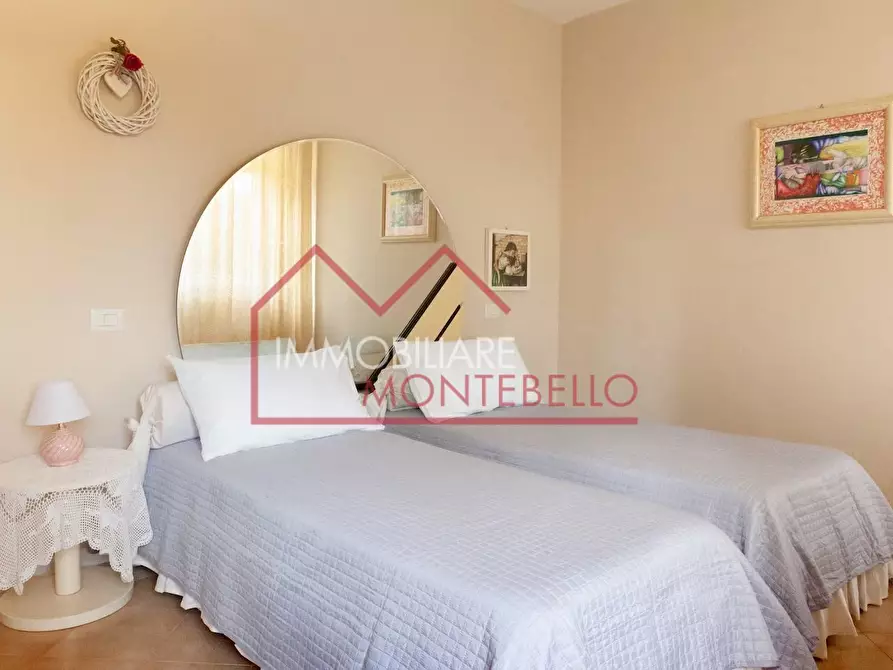 Immagine 31 di Villa in vendita  a Camaiore
