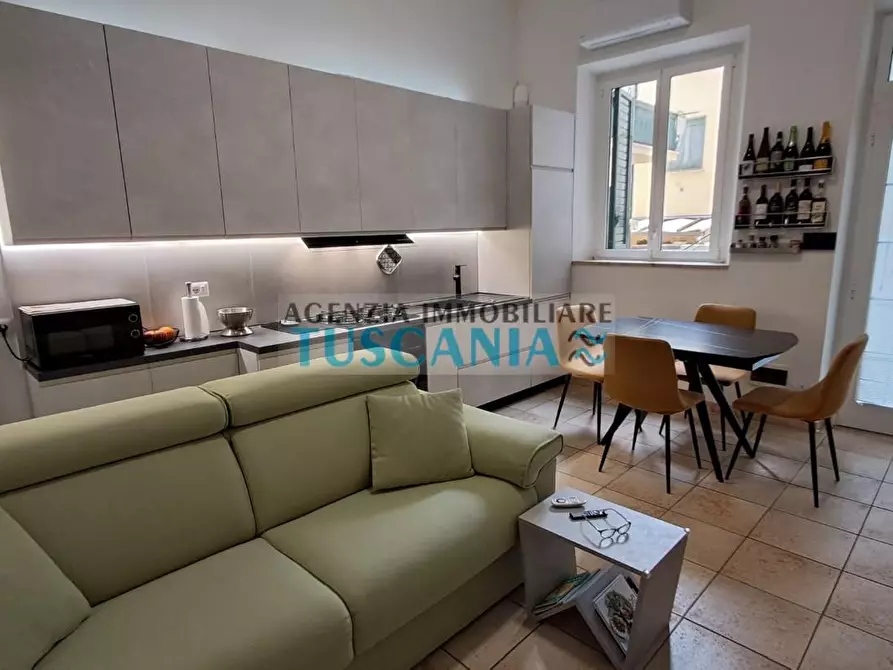 Immagine 3 di Appartamento in vendita  a Cecina