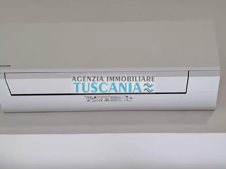 Immagine 12 di Appartamento in vendita  a Cecina