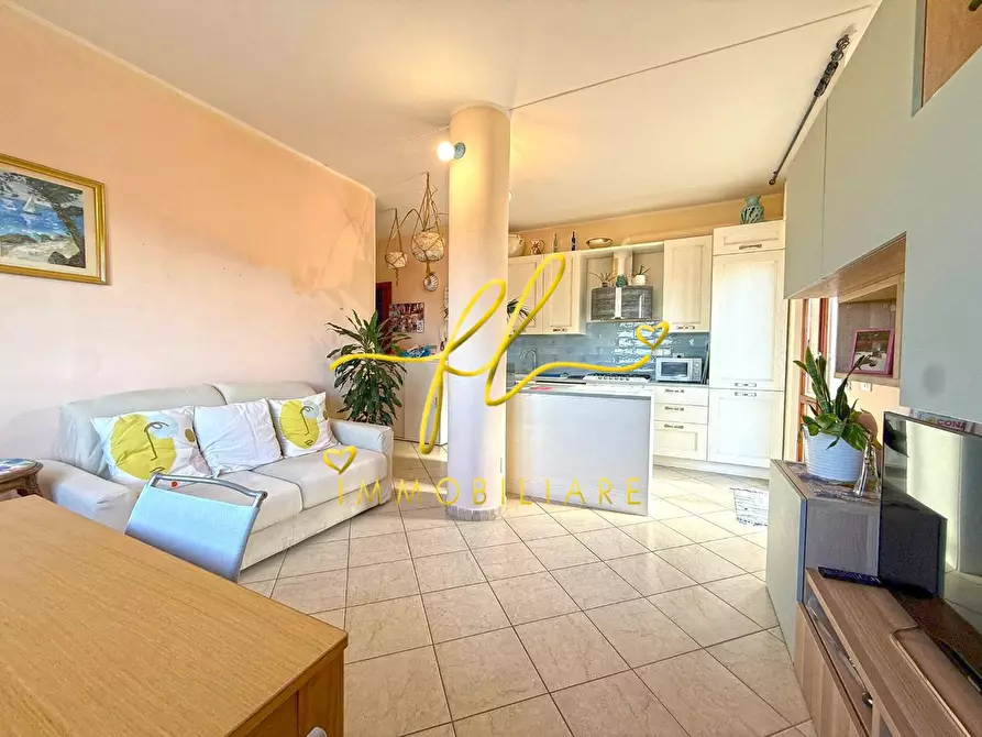 Immagine 5 di Mansarda in vendita  a Cecina