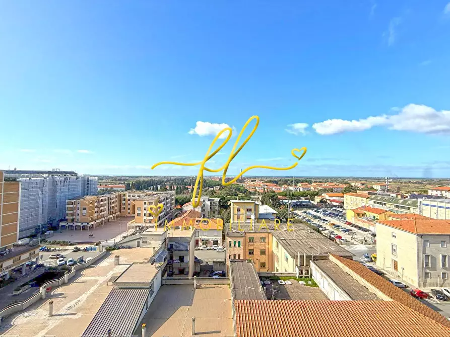 Immagine 11 di Mansarda in vendita  a Cecina