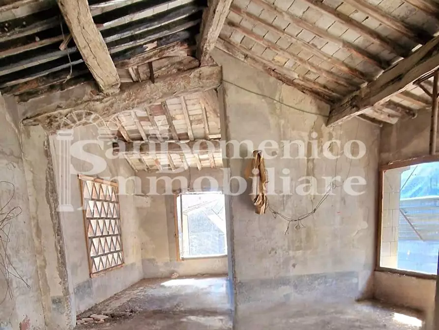 Immagine 14 di Rustico / casale in vendita  a Calci