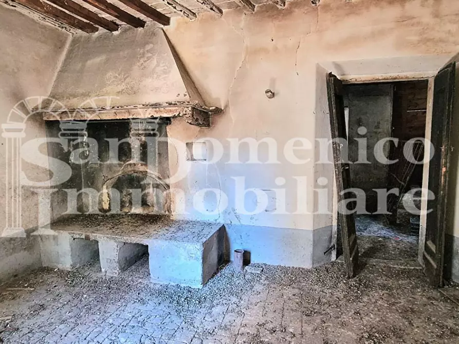 Immagine 6 di Rustico / casale in vendita  a Calci