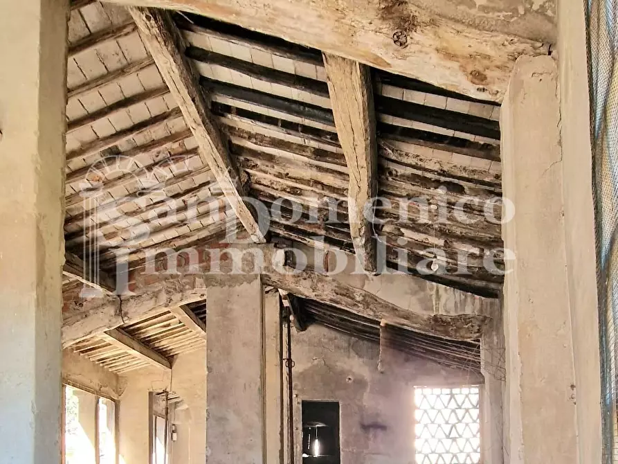Immagine 7 di Rustico / casale in vendita  a Calci