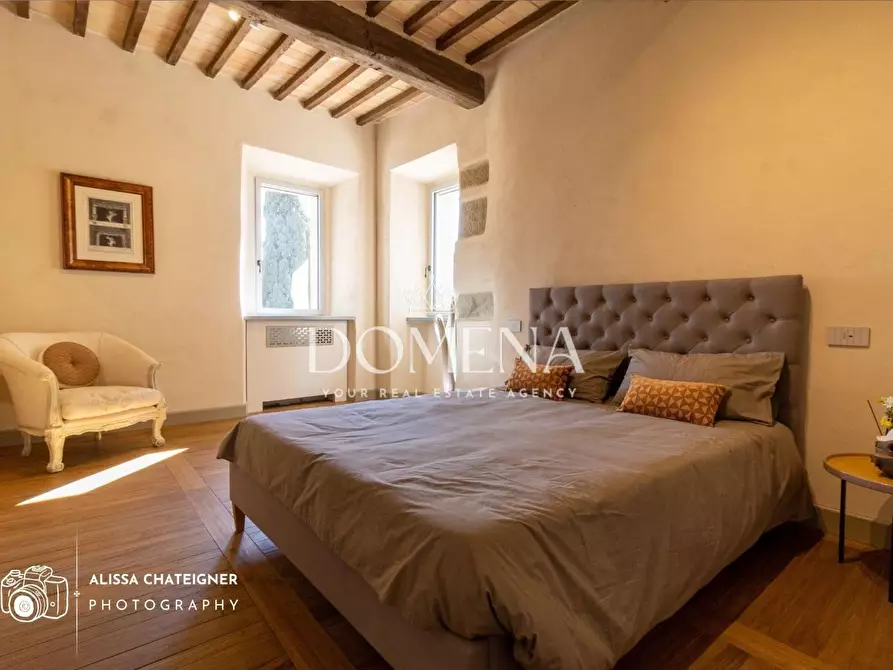 Immagine 43 di Villa in vendita  a Tuoro Sul Trasimeno