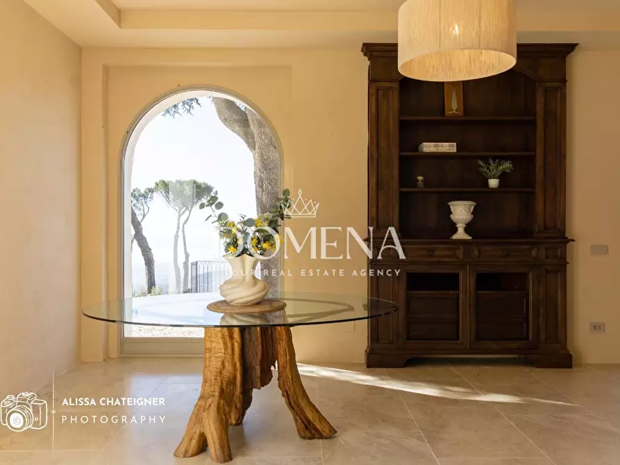 Immagine 15 di Villa in vendita  a Tuoro Sul Trasimeno