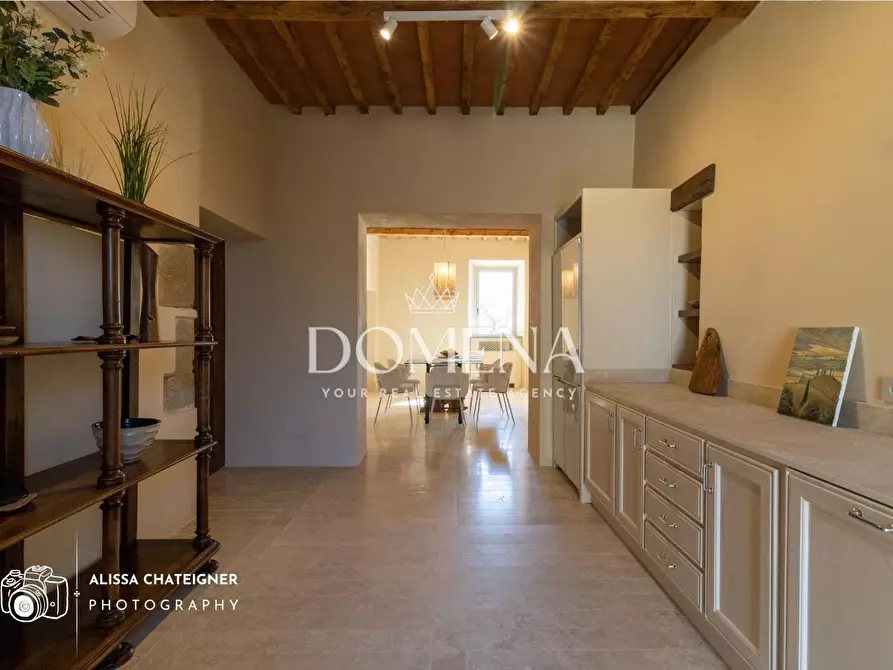 Immagine 12 di Villa in vendita  a Tuoro Sul Trasimeno