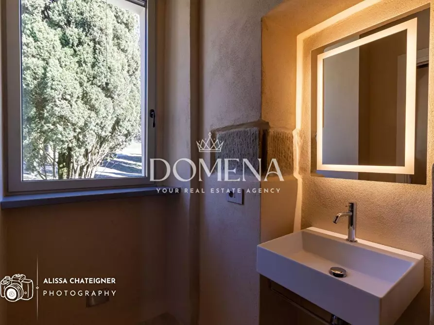 Immagine 35 di Villa in vendita  a Tuoro Sul Trasimeno