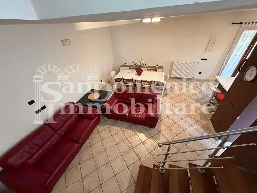 Immagine 4 di Casa bifamiliare in vendita  a Cascina