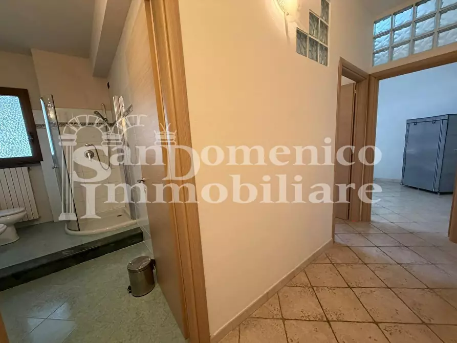 Immagine 17 di Casa bifamiliare in vendita  a Cascina