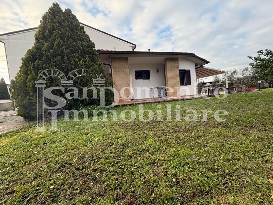 Immagine 33 di Casa bifamiliare in vendita  a Cascina