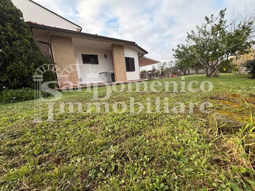 Immagine 35 di Casa bifamiliare in vendita  a Cascina