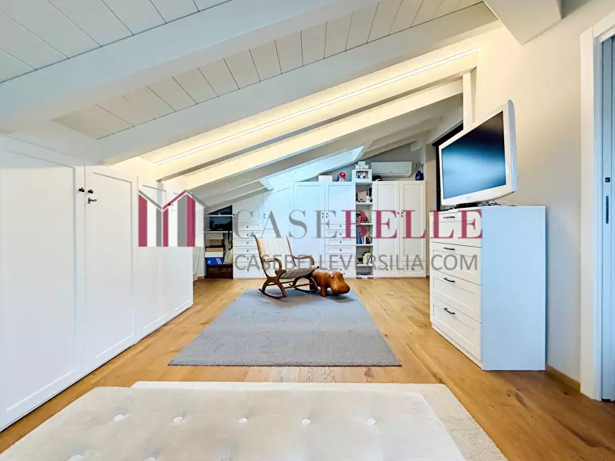 Immagine 46 di Villa in affitto  a Forte Dei Marmi