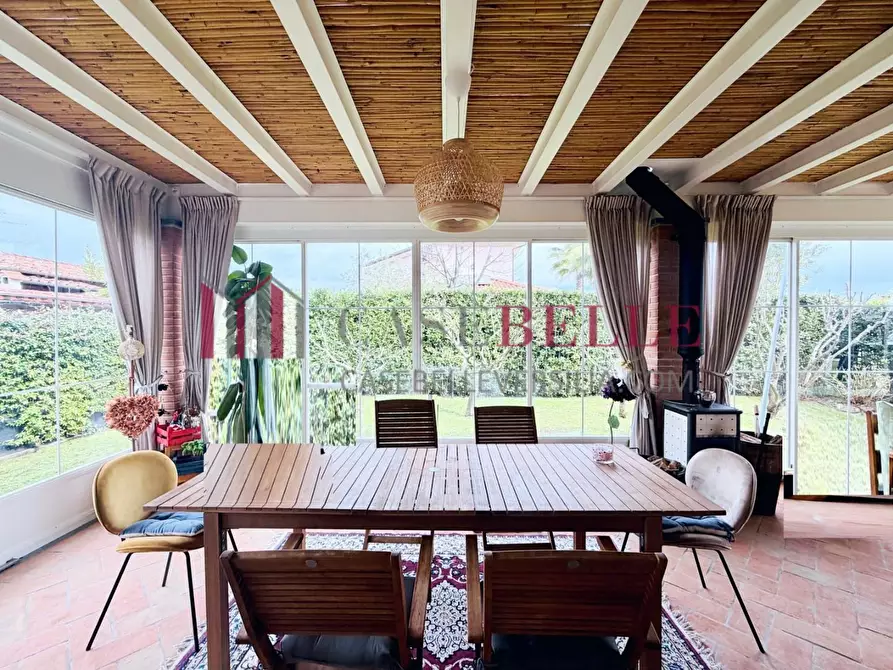 Immagine 11 di Villa in affitto  a Forte Dei Marmi