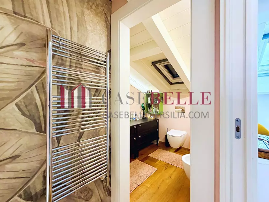 Immagine 41 di Villa in affitto  a Forte Dei Marmi