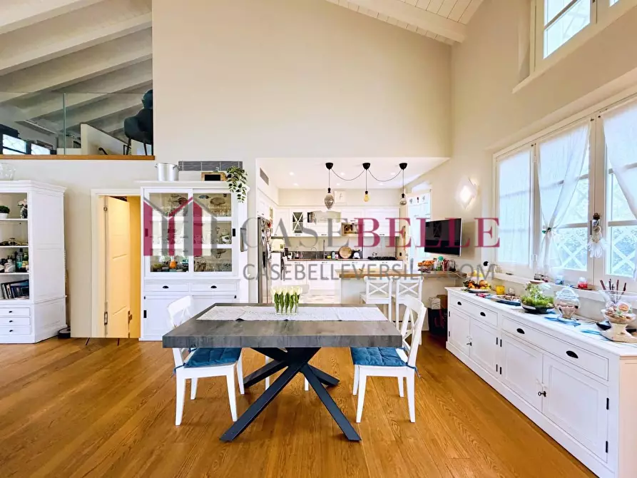 Immagine 5 di Villa in affitto  a Forte Dei Marmi