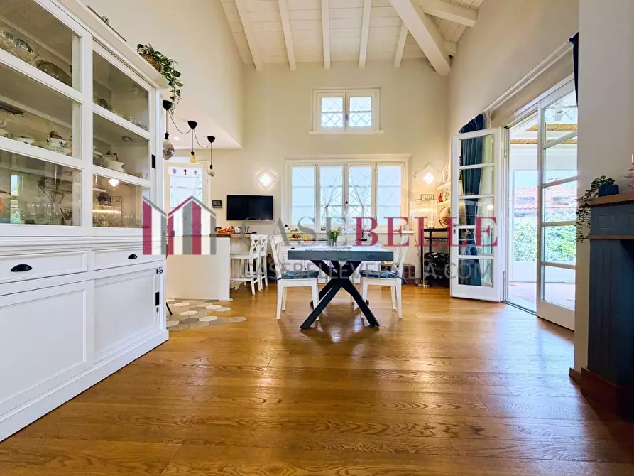 Immagine 4 di Villa in affitto  a Forte Dei Marmi