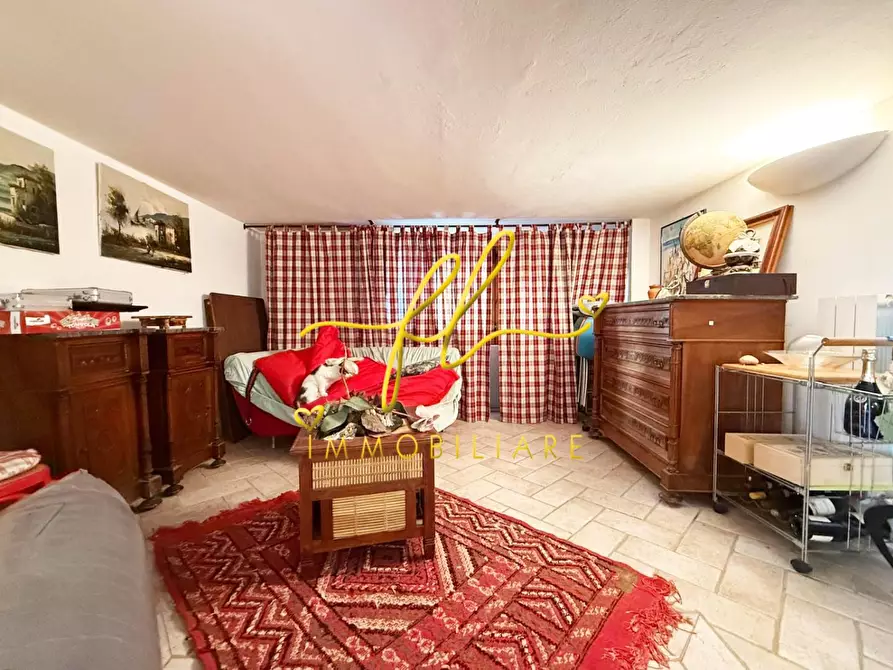 Immagine 36 di Appartamento in vendita  a Cecina