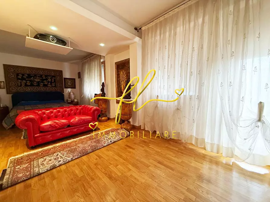 Immagine 27 di Appartamento in vendita  a Cecina