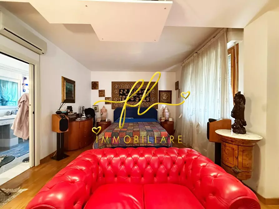 Immagine 25 di Appartamento in vendita  a Cecina