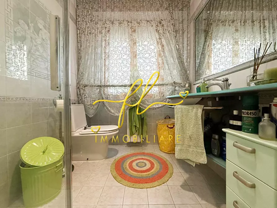 Immagine 17 di Appartamento in vendita  a Cecina