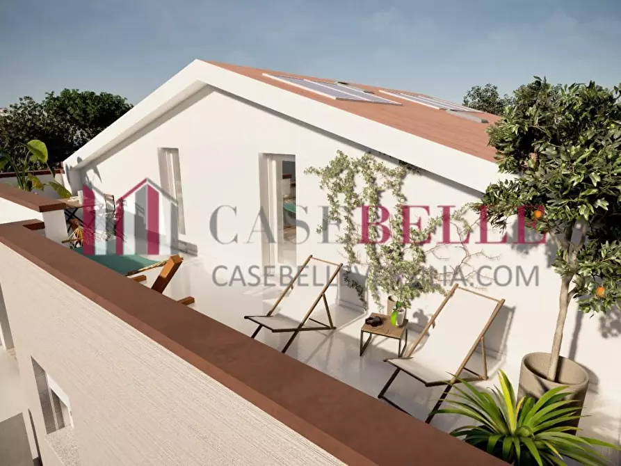 Immagine 14 di Casa trifamiliare in vendita  a Camaiore