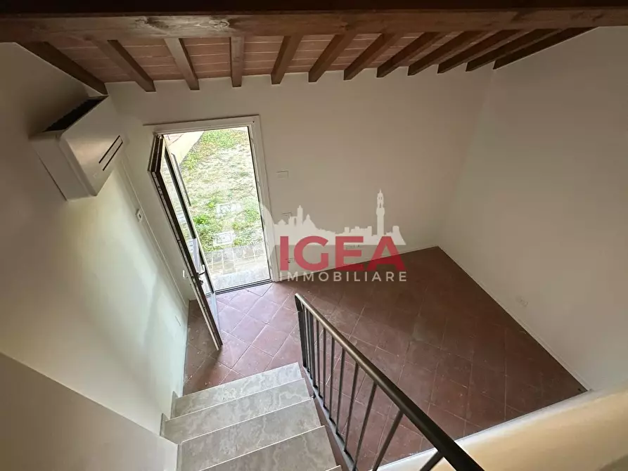 Immagine 11 di Appartamento in vendita  a Sovicille