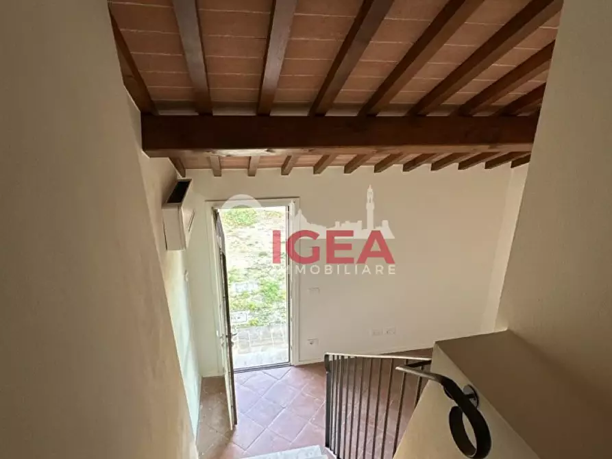 Immagine 10 di Appartamento in vendita  a Sovicille