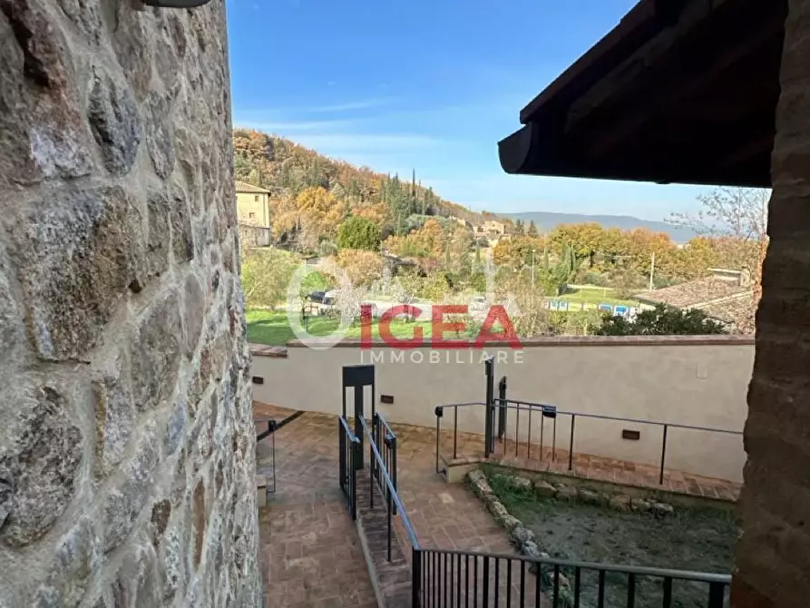 Immagine 2 di Appartamento in vendita  a Sovicille