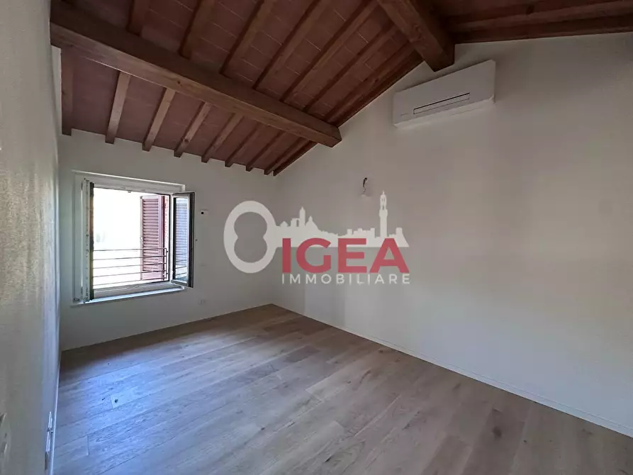 Immagine 11 di Appartamento in vendita  a Sovicille