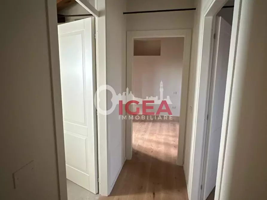 Immagine 12 di Appartamento in vendita  a Sovicille