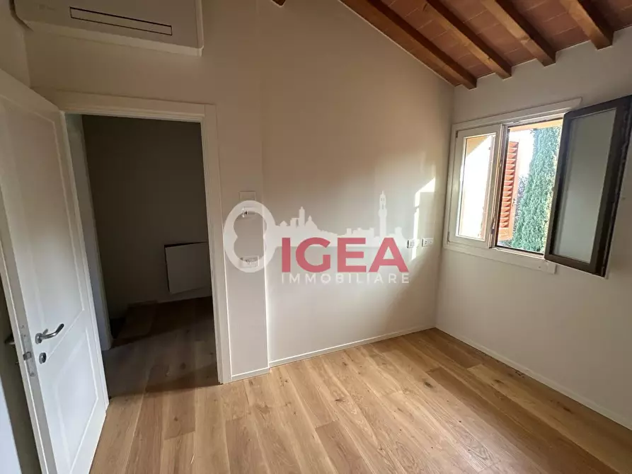 Immagine 34 di Appartamento in vendita  a Sovicille